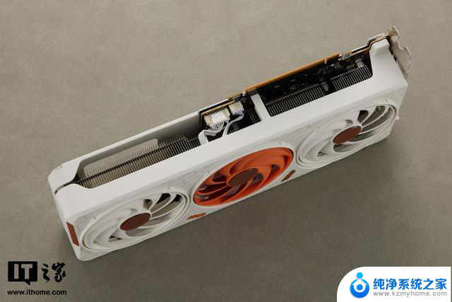 COLORFIRE GeForce RTX 5060橘影橙显卡评测：DLSS 4启动器效果强劲