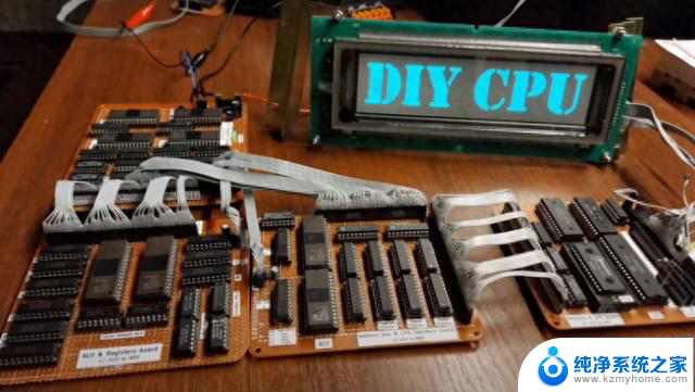 用手搓 CPU 放黑客帝国，果然高手还得看民间：如何在家DIY一台高性能电脑？